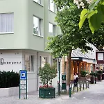Hotel Babenbergerhof 2*