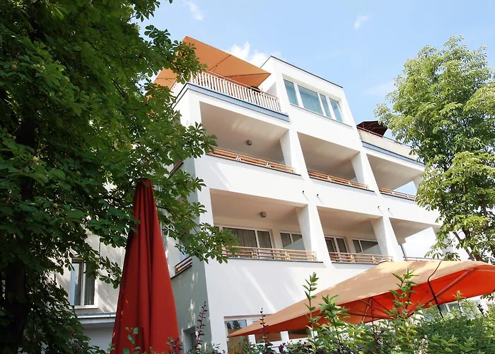 Hotel Babenbergerhof 2*